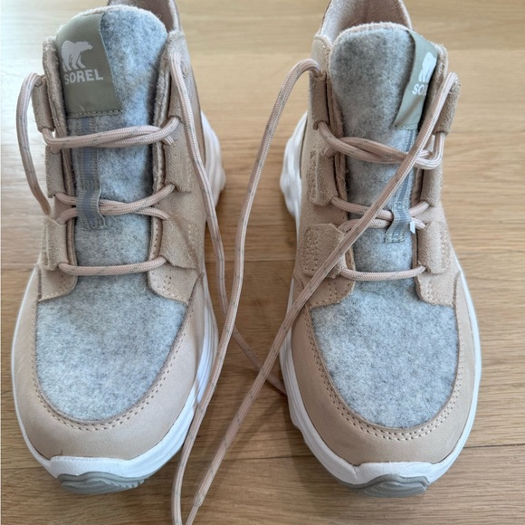 Sorel Women's Beige and Gray Sneakers - Picture 2 of 5